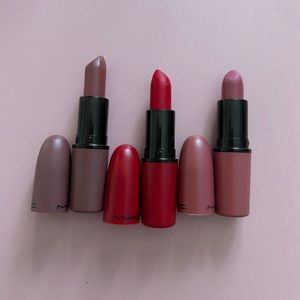 MAC lipsticks Ruby Woo, Whirl, Mehr